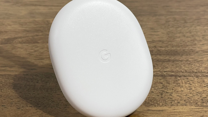 크롬캐스트 본체 확대사진 - Chromecast(크롬캐스트) with Google TV (4K).jpg